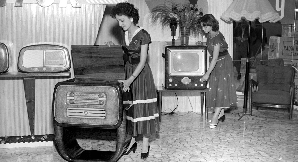 Televisores Antiguos: Un Viaje por la Historia de la TV 5