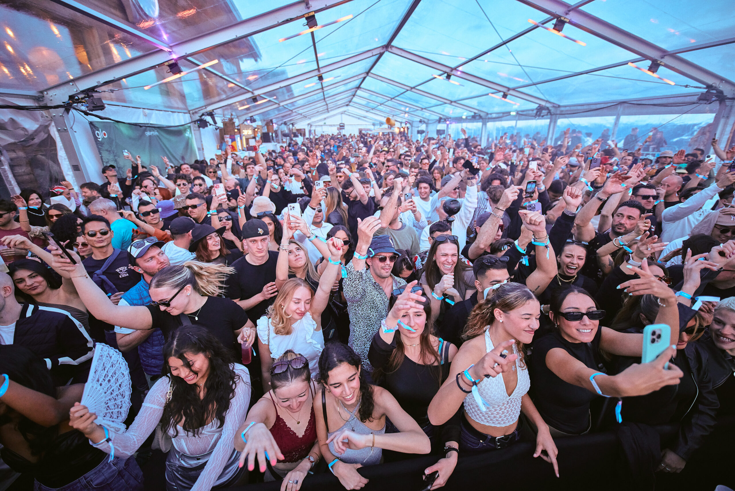 Caprices Festival 2026 en Eggli: guía para elegir tu fin de semana perfecto en Gstaad 14 Caprices Festival 2026 en Eggli: guía para elegir tu fin de semana perfecto en Gstaad 14