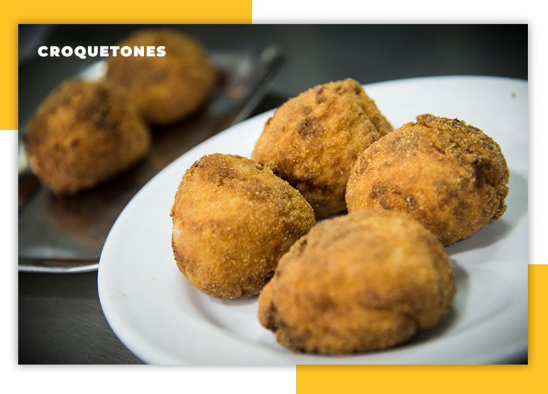 Por qué Bar Melo’s sigue siendo un imprescindible en Madrid - Bar Melo’s: dónde comer raciones míticas en Lavapiés y Moncloa sin fallar - Croquetas, queso y panza llena: lo que de verdad importa cuando buscas bares con alma en Madrid